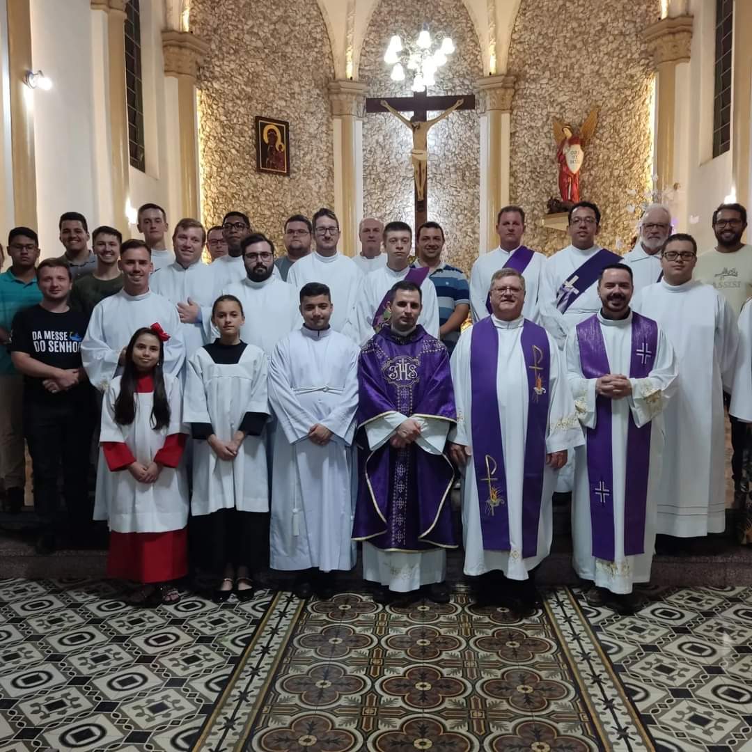 Ordenação de Dom Odair acontece hoje em Irati