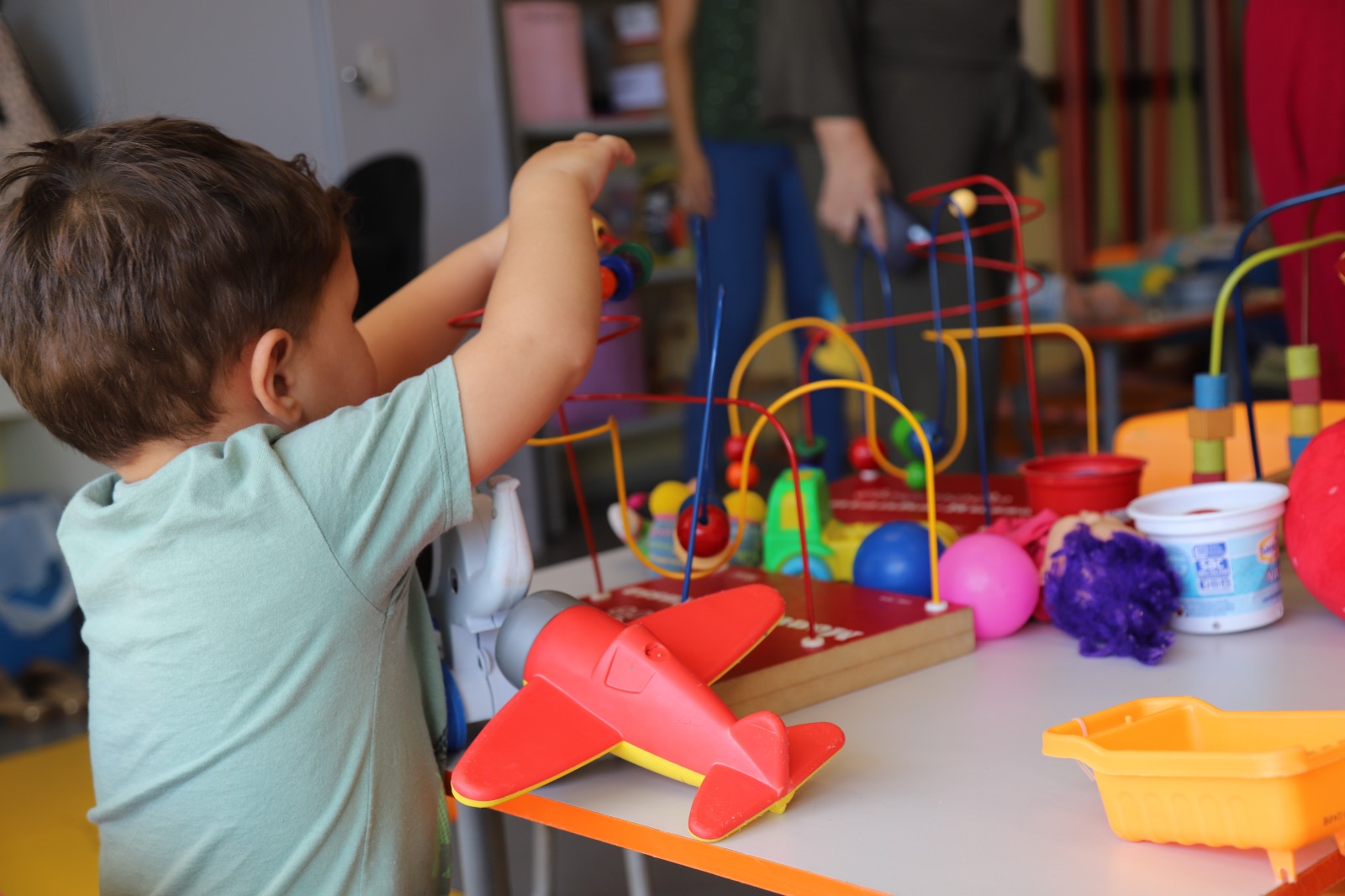 Cerca de 7 mil alunos voltaram às aulas na Rede Municipal nesta segunda